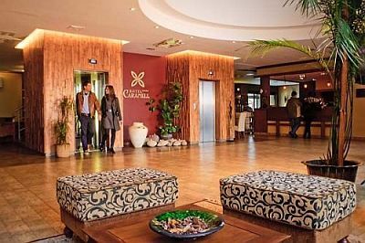 Caramell Premium Resort Hotel 4* hotel spa holístico en Bukfurdo